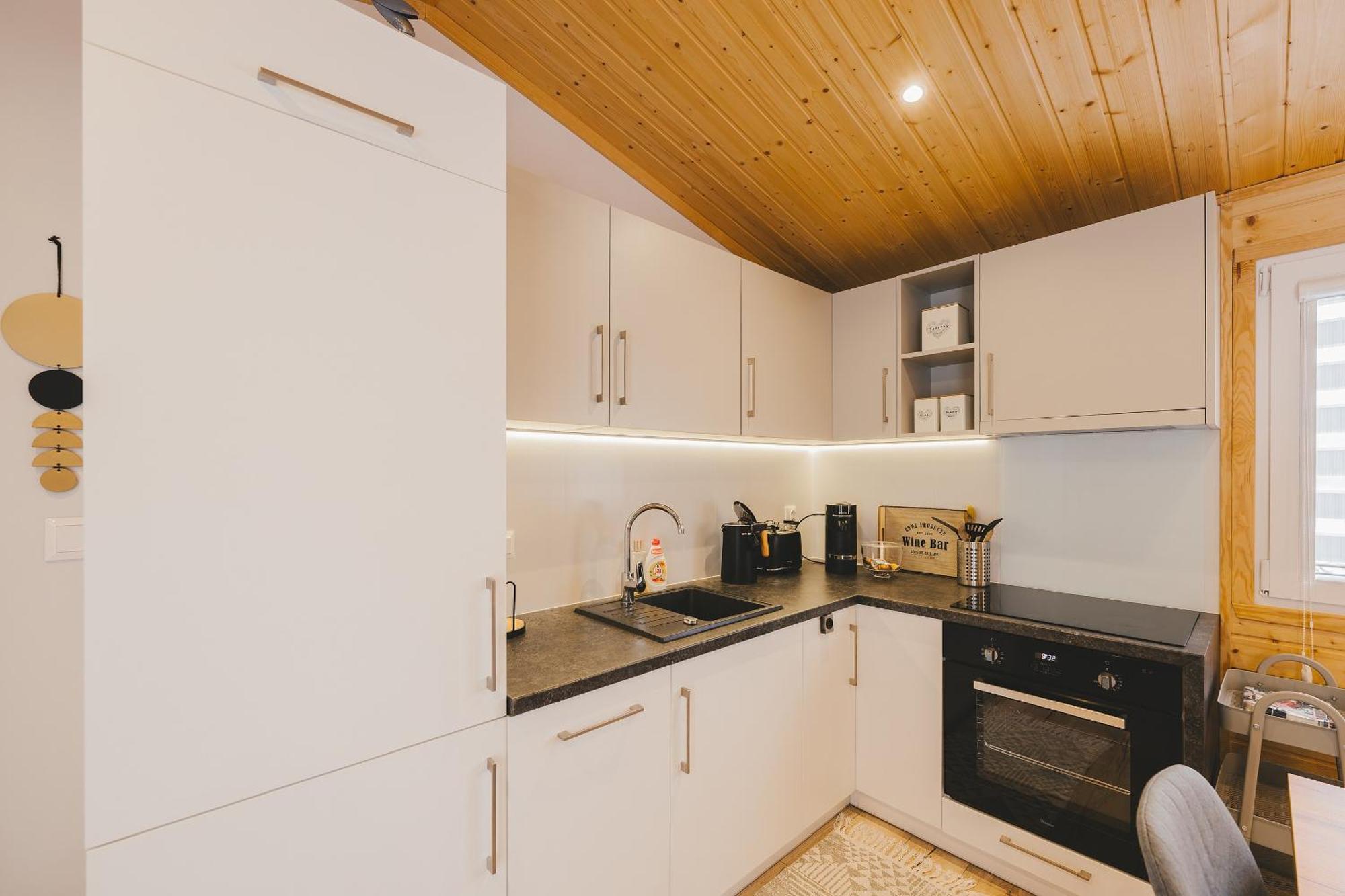 Apartman Andrea Cervena Voda Exterior photo